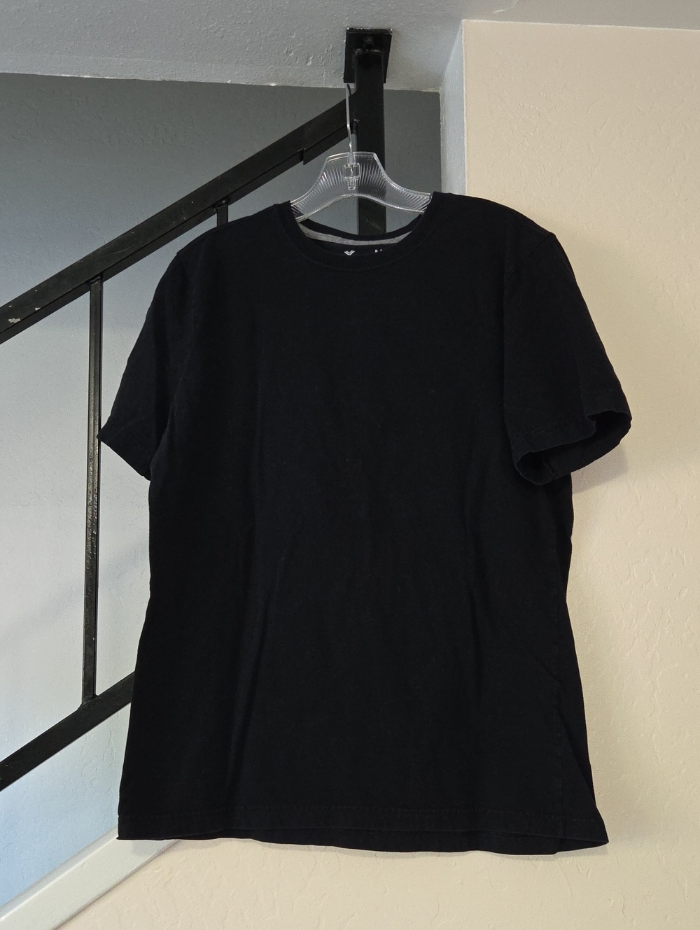 Xersion Black Short Sleeve Crewneck Tee Size M